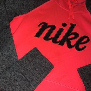 Therma-fit Nike hoodie